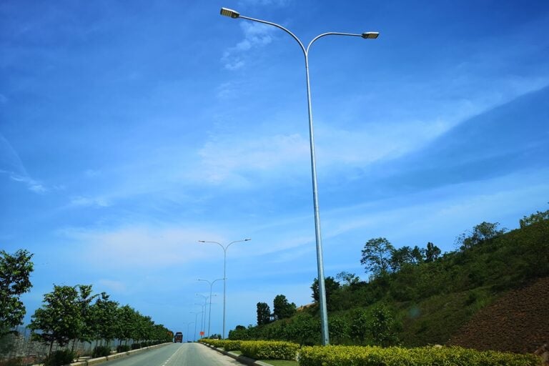 lampadaire de rue led de la série H pour les routes urbaines en Malaisie-4