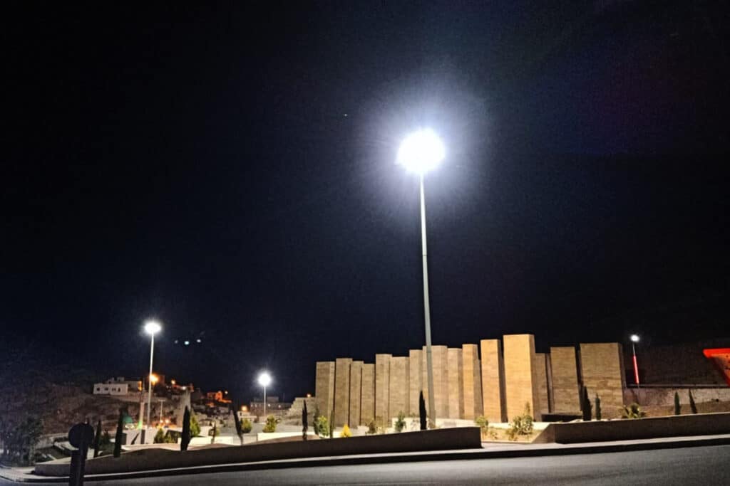 Série Zoom Projecteur à LED Extérieur en Bazar Jordanien-2