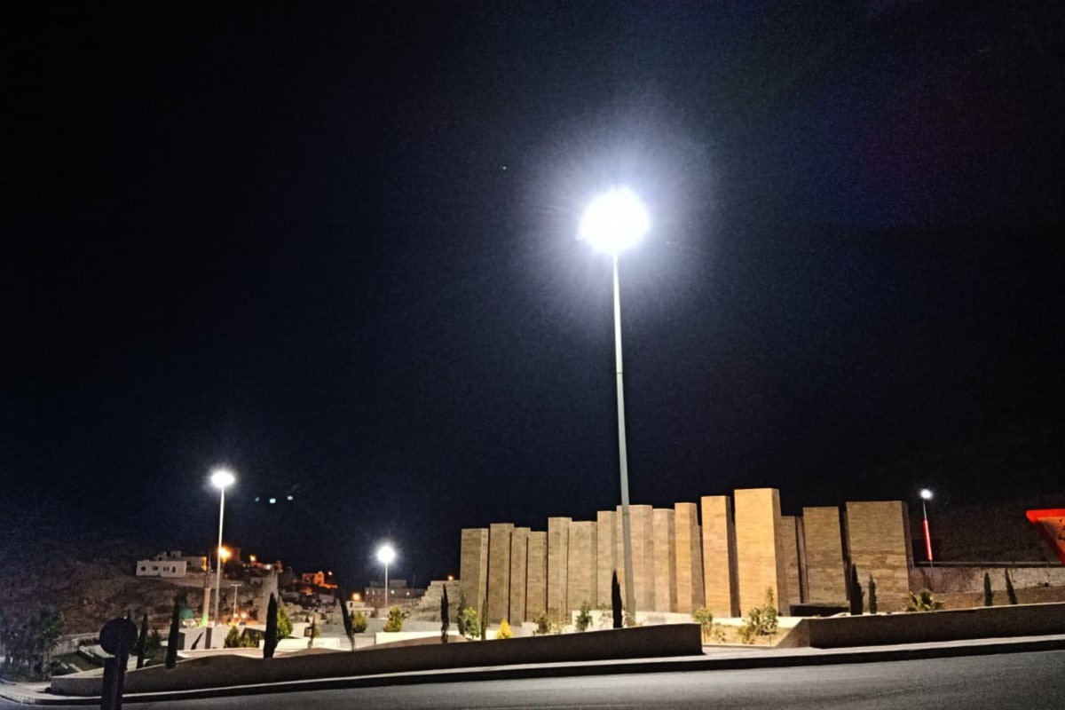 Série Zoom Projecteur à LED Extérieur en Bazar Jordanien-2